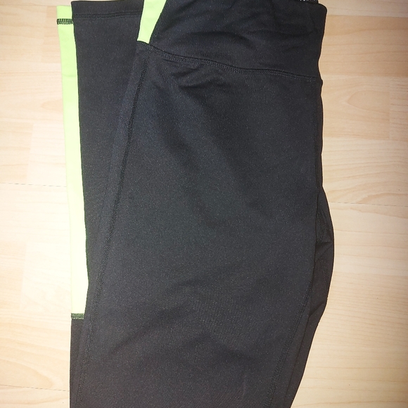 Calvin Klein Performance Leggings with Mesh - Picture 5 of 6